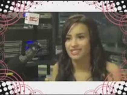 Follow Demi Lovato With AT and T Updates (91)