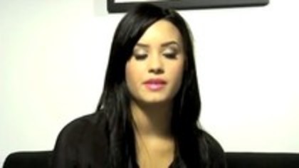 Demi Lovato - Questions and Answers - Buzzworthy (117) - Demilush - Demi Lovato - Questions and Answers - Buzzworthy