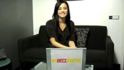 Demi Lovato - Questions and Answers - Buzzworthy (325)