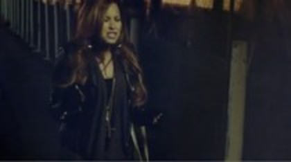 Demi - Lovato - Give - Your - Heart - A - Break (2911)