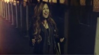 Demi - Lovato - Give - Your - Heart - A - Break (2919)