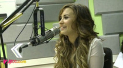 Demi Lovato In-Studio - Z100 New York (520)