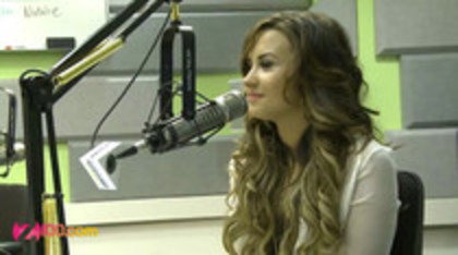 Demi Lovato In-Studio - Z100 New York (1009)