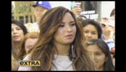 Demi Lovato Extra at The Grove (57)