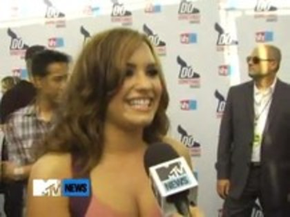 Vh1 Do Something Awards 2010-Red Carpet Interview (523) - Demilush - Vh1 Do Something Awards 2010 - Red Carpet Interview Part oo2