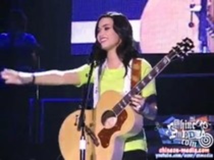 Demi Lovato - Catch Me Live (61) - Demilush - Catch Me Live Part oo1