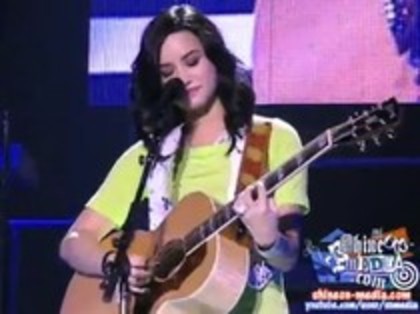 Demi Lovato - Catch Me Live (115) - Demilush - Catch Me Live Part oo1