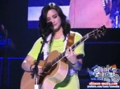 Demi Lovato - Catch Me Live (114) - Demilush - Catch Me Live Part oo1