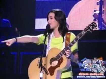 Demi Lovato - Catch Me Live (65) - Demilush - Catch Me Live Part oo1