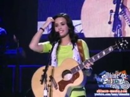 Demi Lovato - Catch Me Live (89) - Demilush - Catch Me Live Part oo1