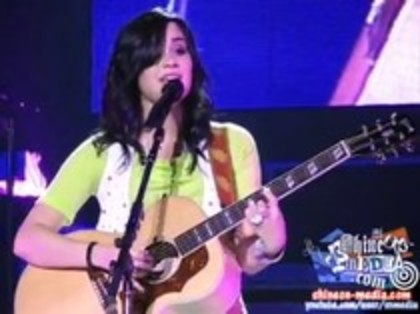 Demi Lovato - Catch Me Live (1038) - Demilush - Catch Me Live Part oo3