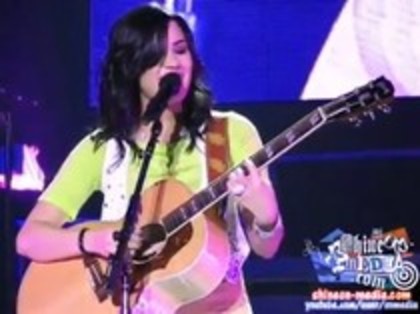 Demi Lovato - Catch Me Live (1042) - Demilush - Catch Me Live Part oo3