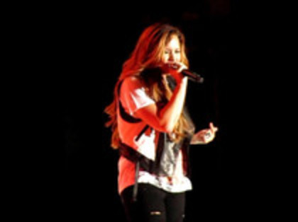 Demi Lovato - Moves Like Jagger (24) - Demilush - Moves Like Jagger Strawberry Festival oo1