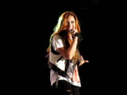 Demi Lovato - Moves Like Jagger (67) - Demilush - Moves Like Jagger Strawberry Festival oo1