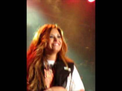 Demi Lovato - Moves Like Jagger (529) - Demilush - Moves Like Jagger Strawberry Festival oo2