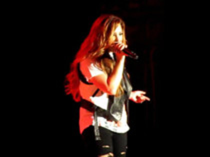 Demi Lovato - Moves Like Jagger (3397) - Demilush - Moves Like Jagger Strawberry Festival oo8