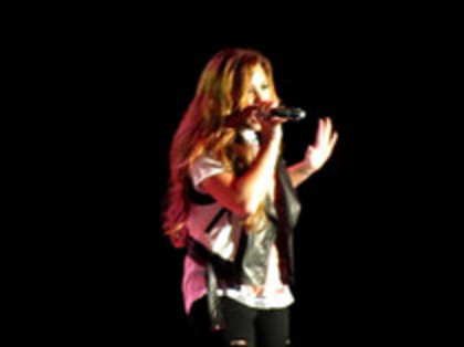 Demi Lovato - Moves Like Jagger (3420) - Demilush - Moves Like Jagger Strawberry Festival oo8