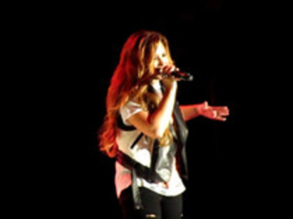 Demi Lovato - Moves Like Jagger (3419) - Demilush - Moves Like Jagger Strawberry Festival oo8