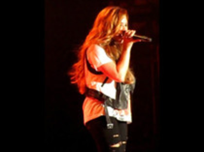 Demi Lovato - Moves Like Jagger (3907) - Demilush - Moves Like Jagger Strawberry Festival oo9