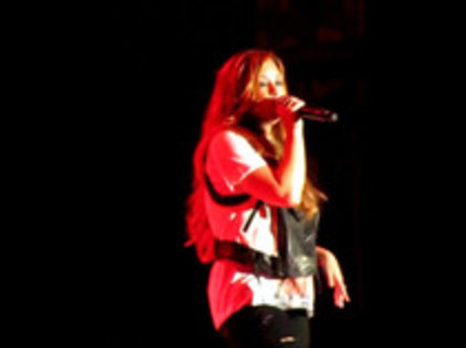 Demi Lovato - Moves Like Jagger (3939) - Demilush - Moves Like Jagger Strawberry Festival oo9