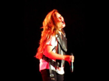 Demi Lovato - Moves Like Jagger (5300) - Demilush - Moves Like Jagger Strawberry Festival o12