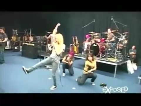 Avril Lavigne - Exposed (Documentary Part 1) 3096 - Avril - Lavigne - Exposed - Documentary - Part - 7