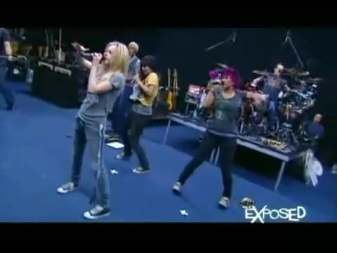 Avril Lavigne - Exposed (Documentary Part 1) 5268 - Avril - Lavigne - Exposed - Documentary - Part - 11