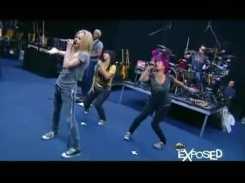 Avril Lavigne - Exposed (Documentary Part 1) 5272