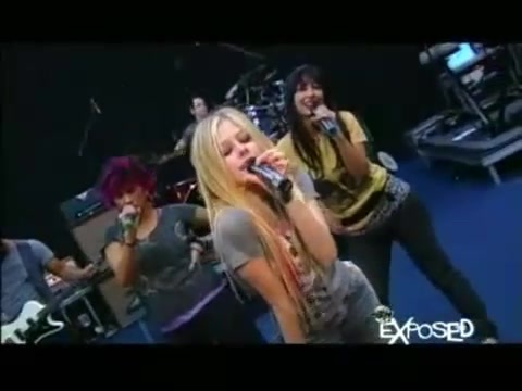 Avril Lavigne - Exposed (Documentary Part 1) 3440