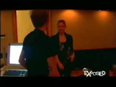 Avril Lavigne - Exposed (Documentary Part 1) 5385