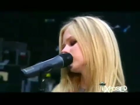 Avril Lavigne - Exposed (Documentary Part 1) 7696