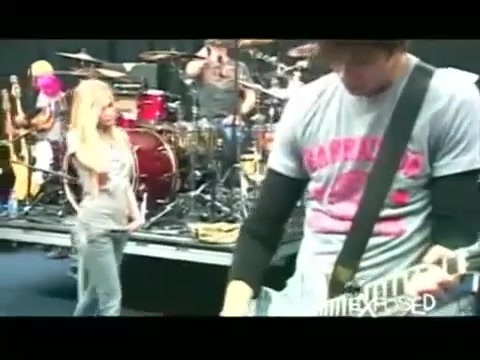 Avril Lavigne - Exposed (Documentary Part 1) 7881 - Avril - Lavigne - Exposed - Documentary - Part - 16