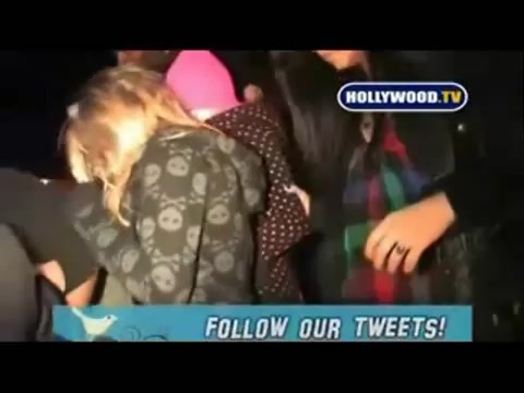 Avril Lavigne - Paparazzi (Various Footage Part 1) 3968