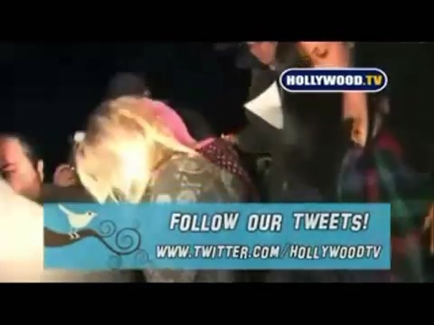 Avril Lavigne - Paparazzi (Various Footage Part 1) 3985