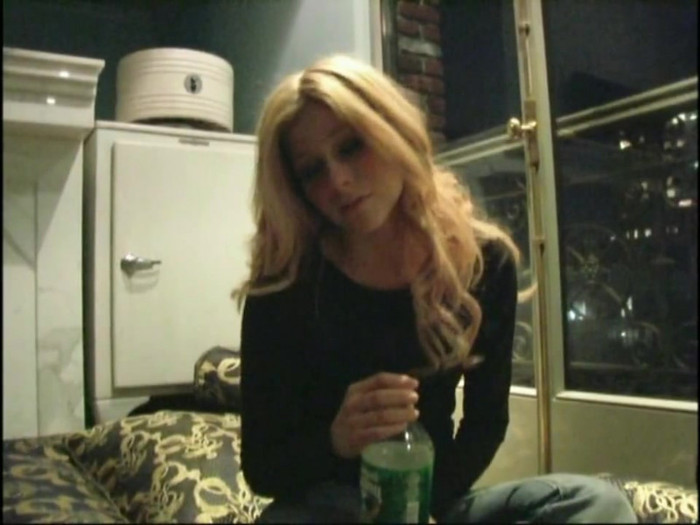 Bonez Tour Documentary [HD] Part2 - Avril Lavigne 5743 - Avril - Lavigne - 2008 - Bonez - Tour - Documentary - o12