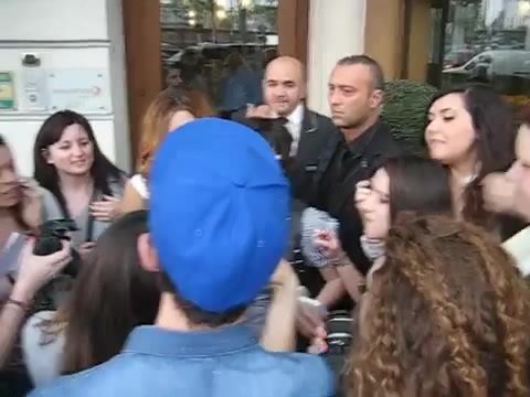 Demi Lovato In Milan - Outside Her Hotel 1435 - Demilush In Milan - Outside Her Hotel Part oo2