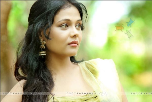 Prarthana Behere in Love [8]