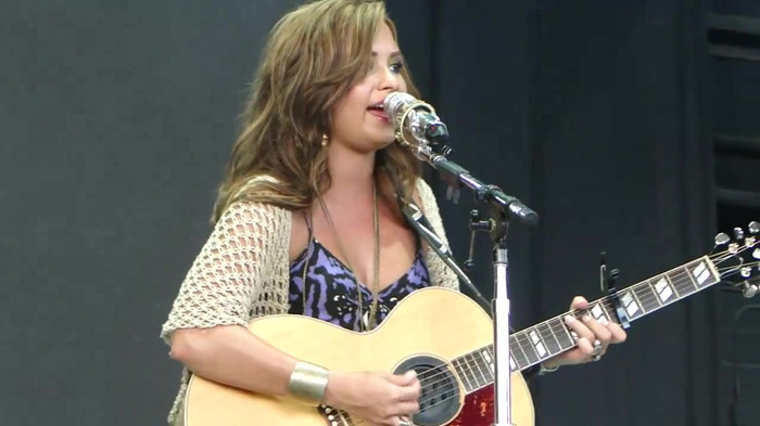 Demi Lovato Stop The World Soundcheck Tampa {HD} 1624 - Demilush - Stop The World Soundcheck Tampa Part oo3