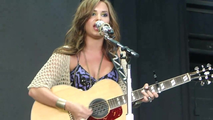 Demi Lovato Stop The World Soundcheck Tampa {HD} 1833