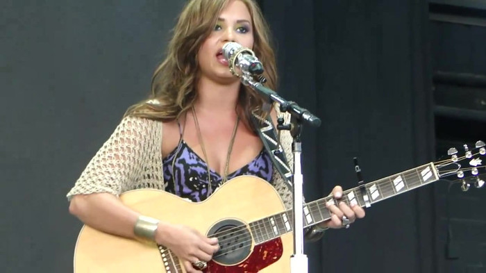 Demi Lovato Stop The World Soundcheck Tampa {HD} 1836