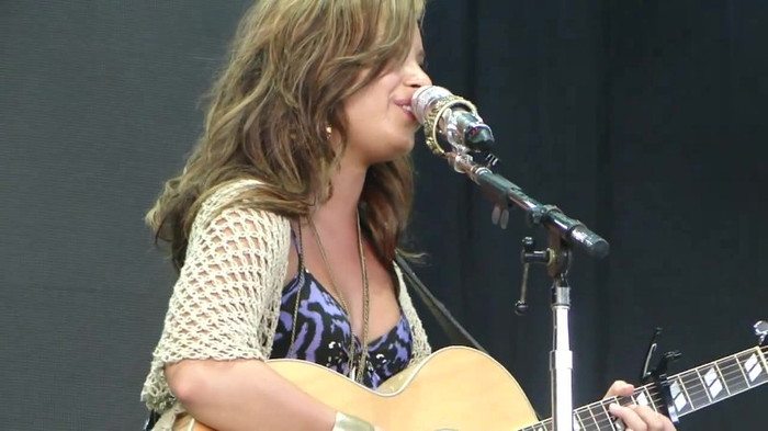 Demi Lovato Stop The World Soundcheck Tampa {HD} 1384