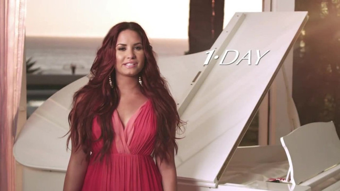 ACUVUE® 1-DAY Contest_ Demi Lovato 033 - Demilu - ACUVUE 1 DAY Contest Demi Lovato