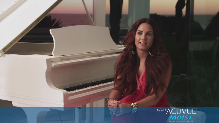 Demi Lovato talks following her dream_ ACUVUE® 1-DAY Contest Stories 0135 - Demilush - Talks Following Her Dream ACUVUE 1 DAY Contest Stories