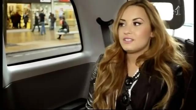 Interview KOKO POP (567) - Demi - KOKO POP Interview Part oo1