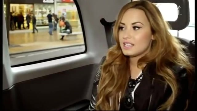 Interview KOKO POP (576) - Demi - KOKO POP Interview Part oo1