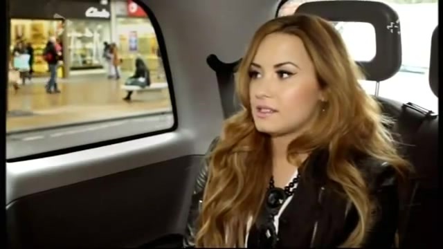 Interview KOKO POP (832) - Demi - KOKO POP Interview Part oo1