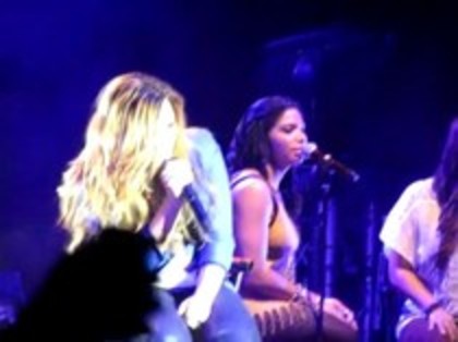 Demi - Lovato - How - to - Love - Live - at - the - Figali - Convention - Center (2440) - Demilush - How to Love Live at the Figali Convention Center Part oo6