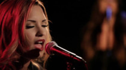 Demi Lovato - Give Your Heart A Break Piano only version (2420) - Demi - Give Your Heart A Break Piano only version Part oo6