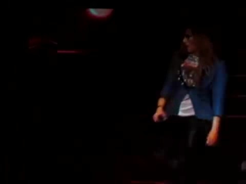 Demi Unbroken Live In Panama (3973) - Demi - Unbroken Live In Panama City Part oo7