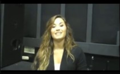 Demi Lovato Teases Some Of Her Tour Dances (25) - Demi Teases Some Of Her Tour Dances